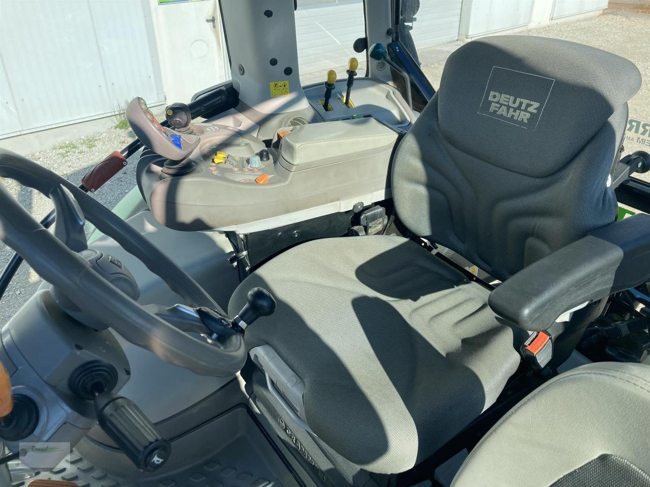 Traktor van het type Deutz-Fahr 6180 TTV, Gebrauchtmaschine in Beilngries (Foto 8)