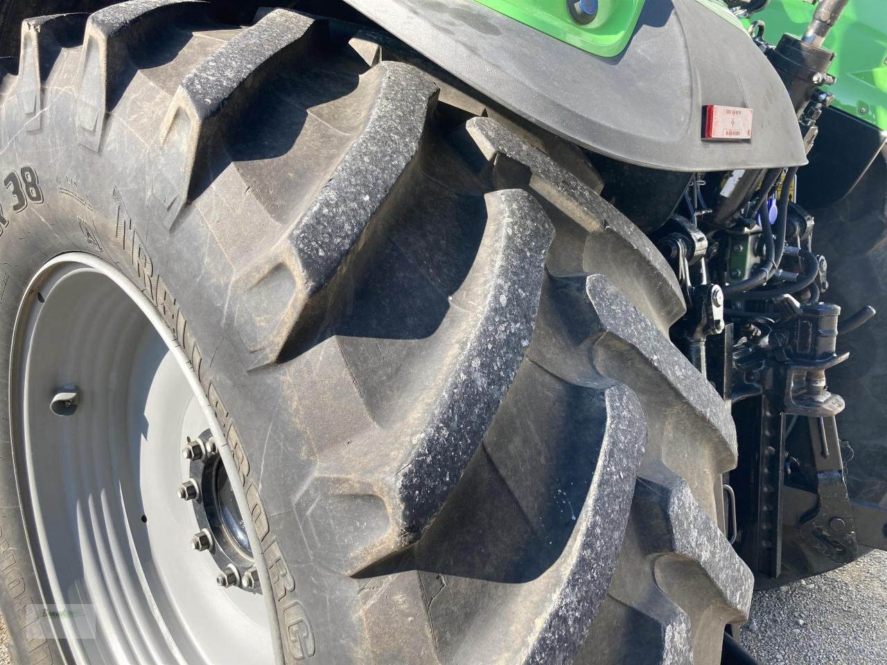 Traktor van het type Deutz-Fahr 6180 TTV, Gebrauchtmaschine in Beilngries (Foto 14)