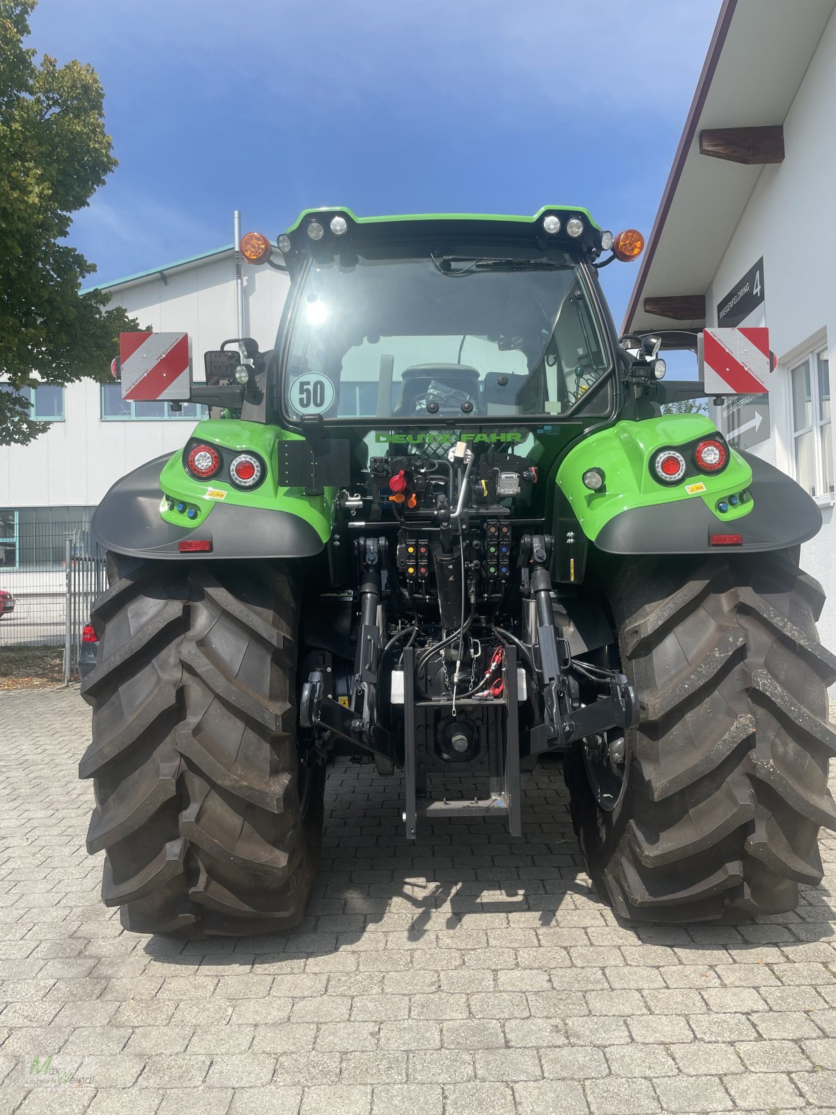 Traktor от тип Deutz-Fahr 6180 TTV, Neumaschine в Markt Schwaben (Снимка 3)