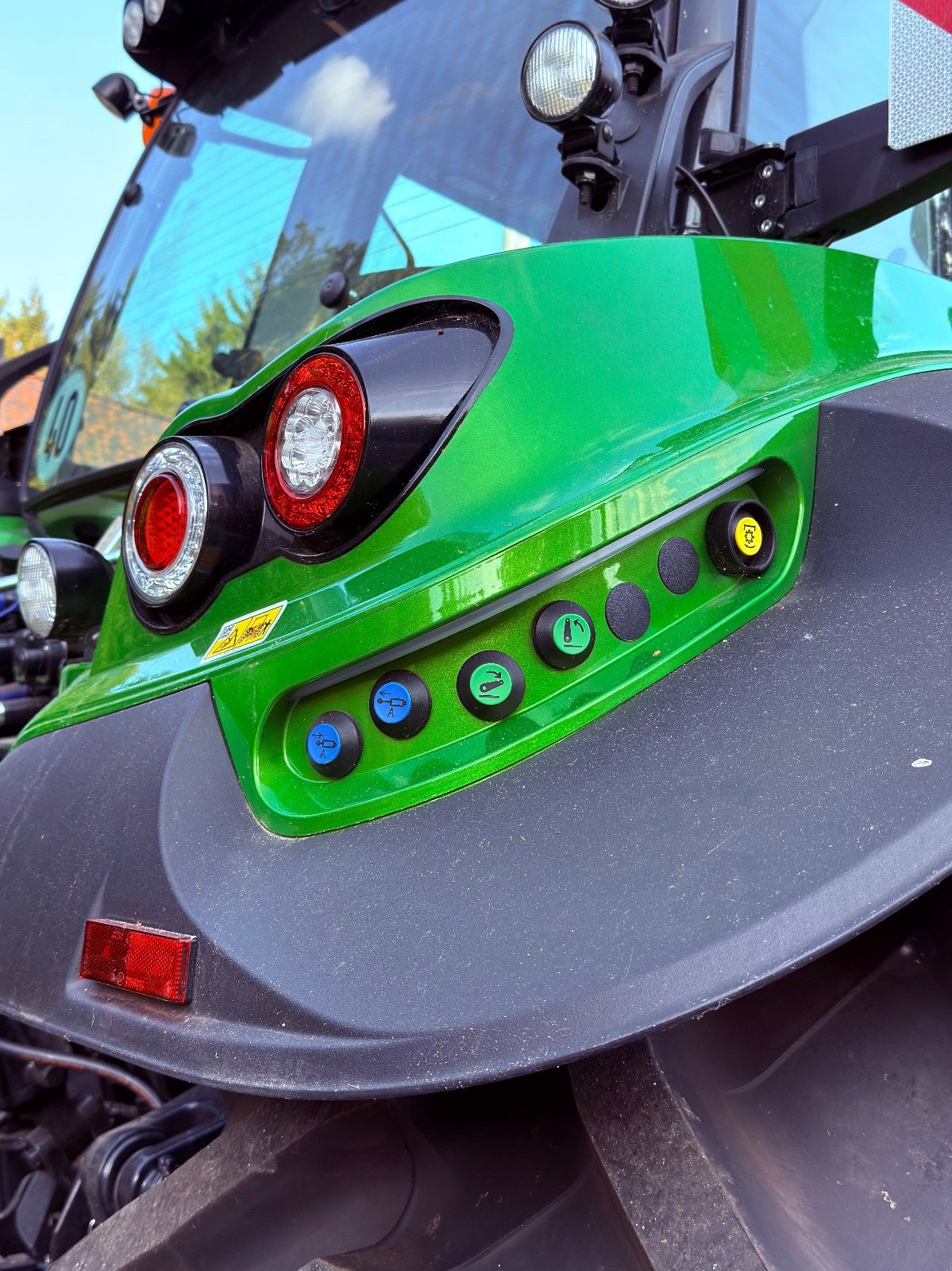 Traktor typu Deutz-Fahr 6180 TTV, Gebrauchtmaschine v Rotenburg (Obrázek 4)