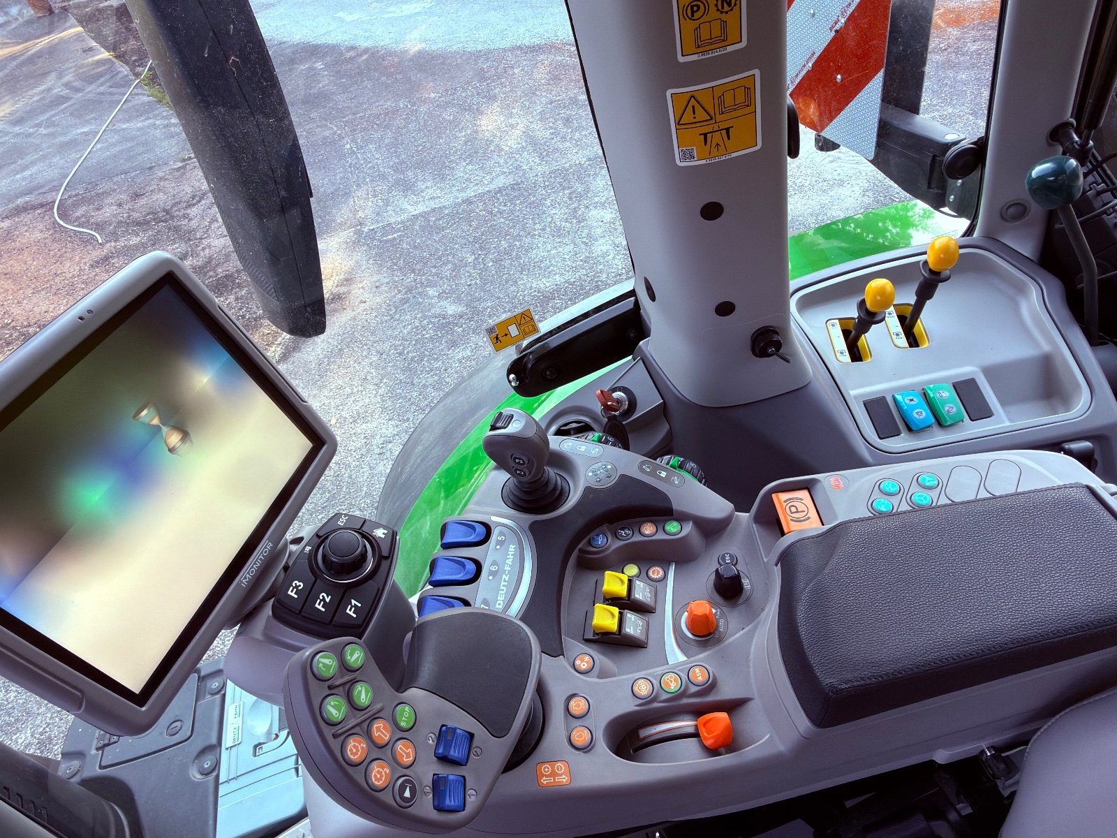 Traktor typu Deutz-Fahr 6180 TTV, Gebrauchtmaschine v Rotenburg (Obrázek 13)