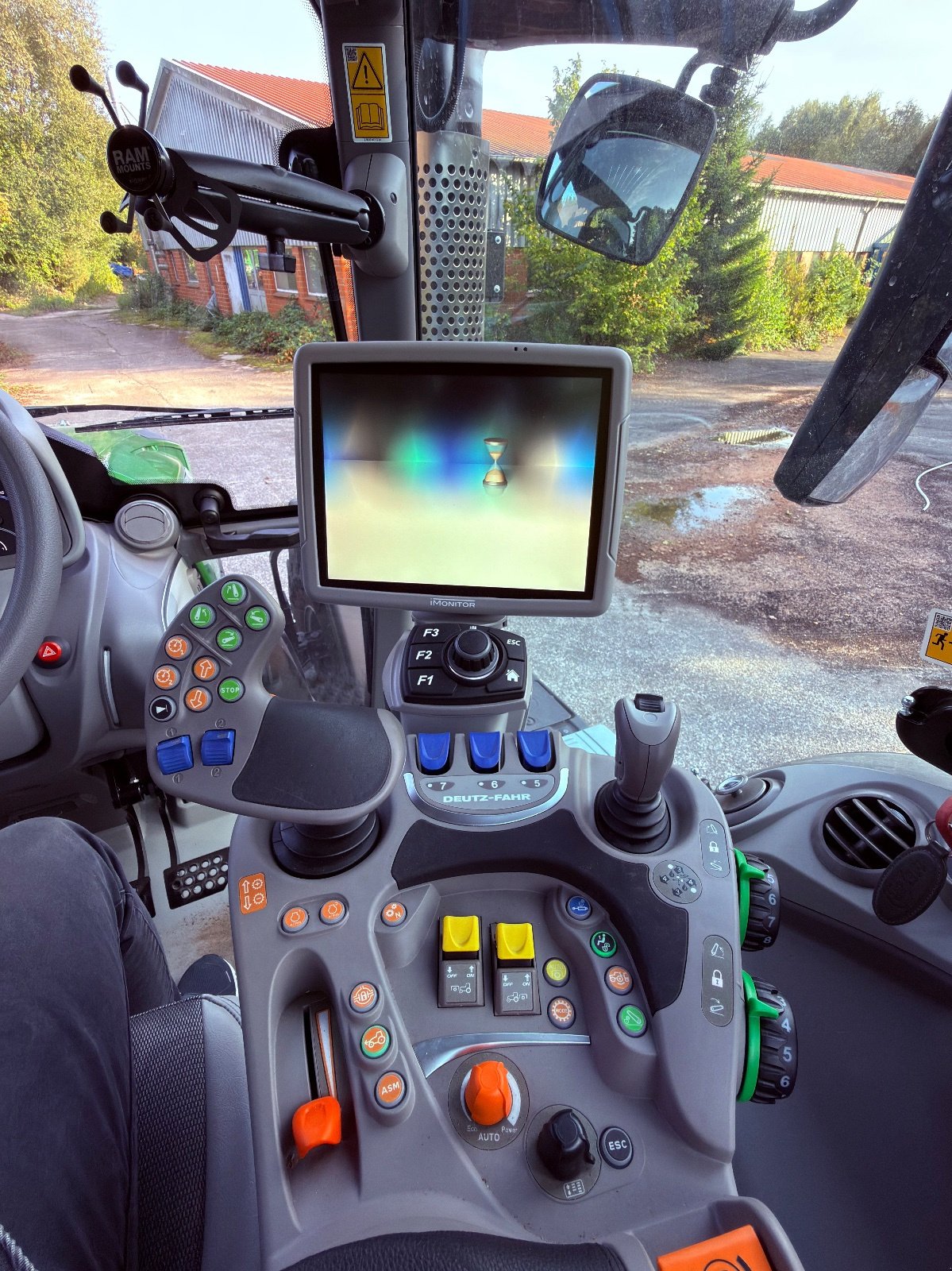 Traktor typu Deutz-Fahr 6180 TTV, Gebrauchtmaschine v Rotenburg (Obrázek 14)