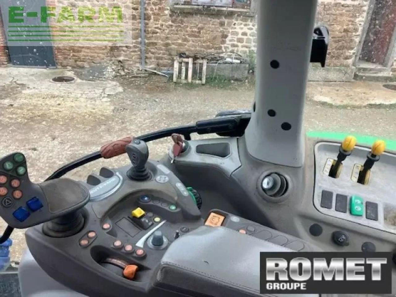 Traktor des Typs Deutz-Fahr 6180agrotronttv, Gebrauchtmaschine in GENNES-SUR-GLAIZE (Bild 8)