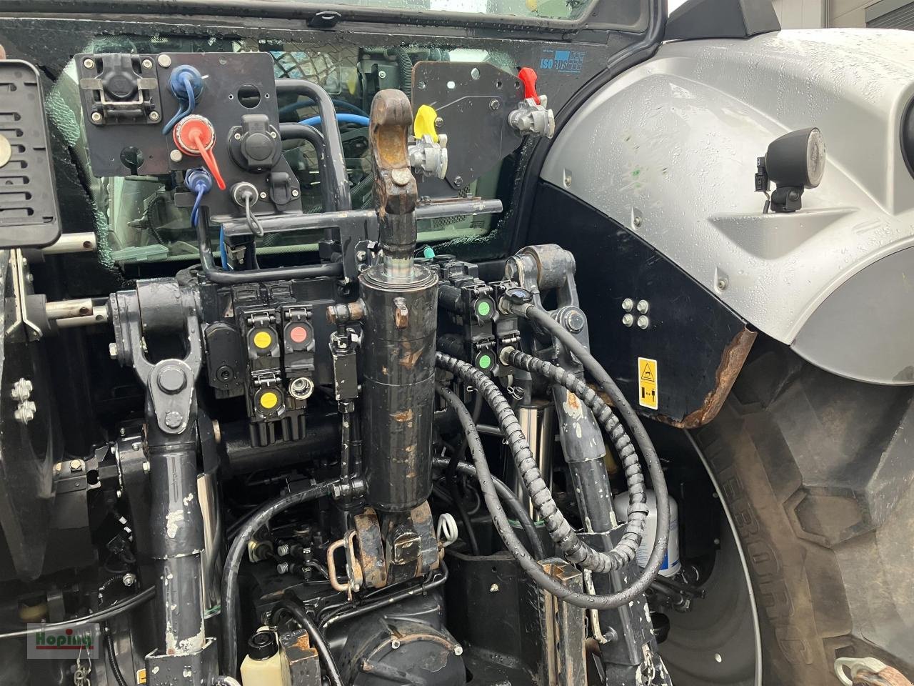 Traktor del tipo Deutz-Fahr 6185 Agrotron TTV Vo, Gebrauchtmaschine en Bakum (Imagen 4)