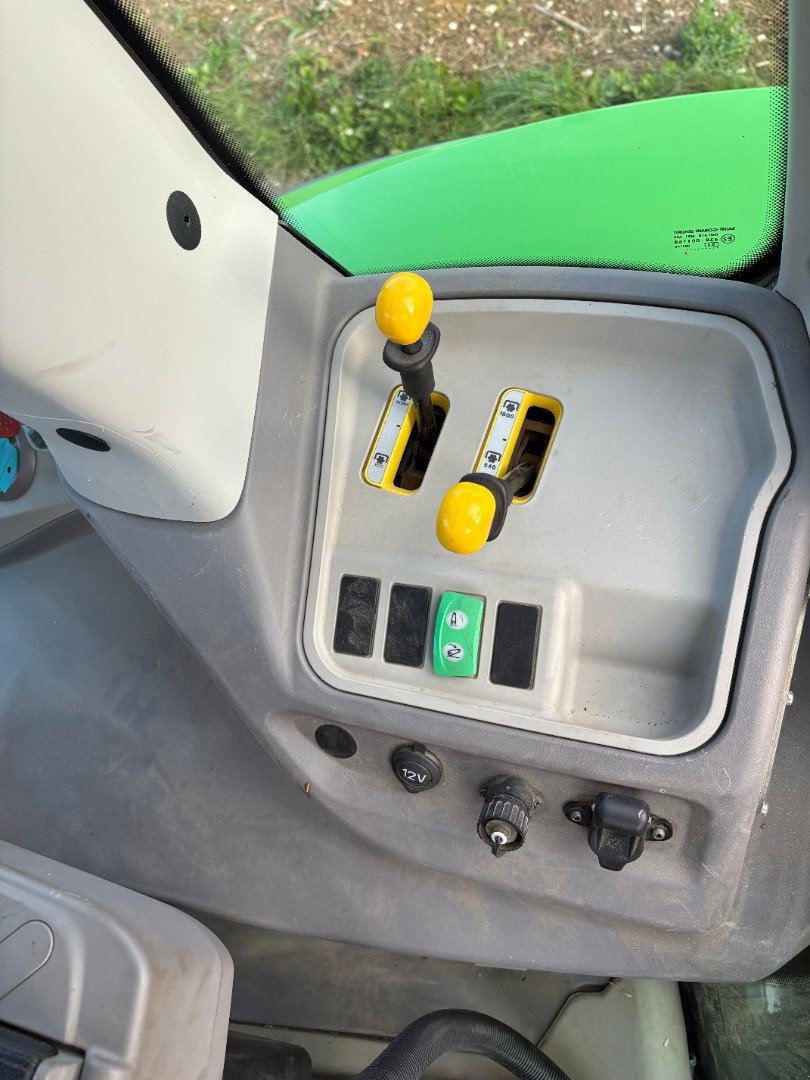Traktor typu Deutz-Fahr 6185 TTV, Gebrauchtmaschine v Courtedoux (Obrázek 6)