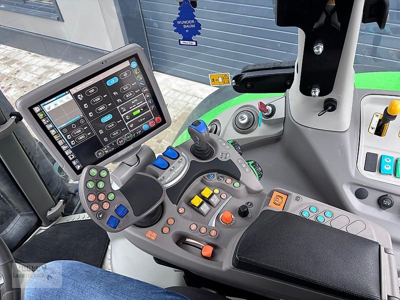 Traktor типа Deutz-Fahr 6185 TTV, Gebrauchtmaschine в Geestland (Фотография 15)