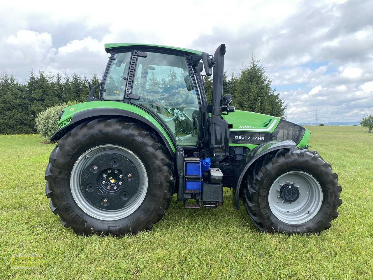 Traktor от тип Deutz-Fahr 6190 Agrotron TTV, Gebrauchtmaschine в Marsberg-Giershagen (Снимка 9)