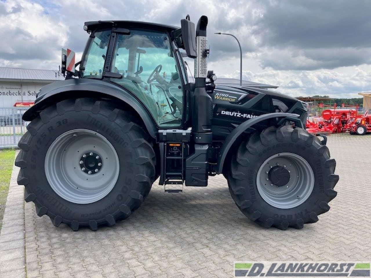 Traktor des Typs Deutz-Fahr 6190 RC-M.-Green-Warrior, Neumaschine in Südlohn (Bild 4)