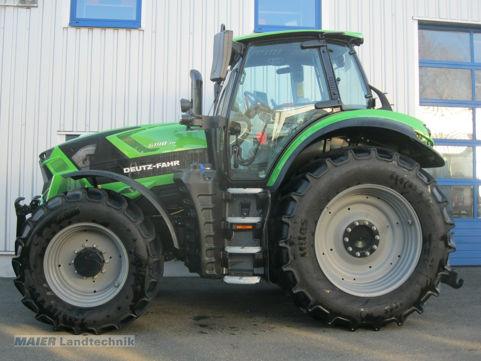 Traktor типа Deutz-Fahr 6190 TTV, Gebrauchtmaschine в Dieterskirchen (Фотография 3)