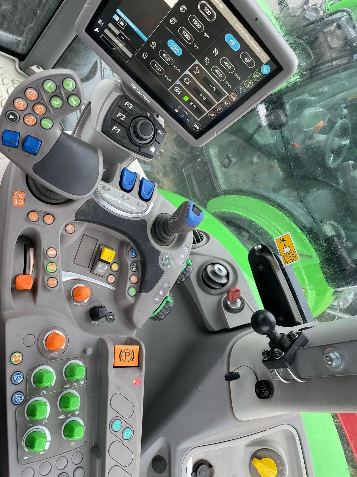 Traktor типа Deutz-Fahr 6190 TTV, Gebrauchtmaschine в Dannstadt-Schauernheim (Фотография 9)