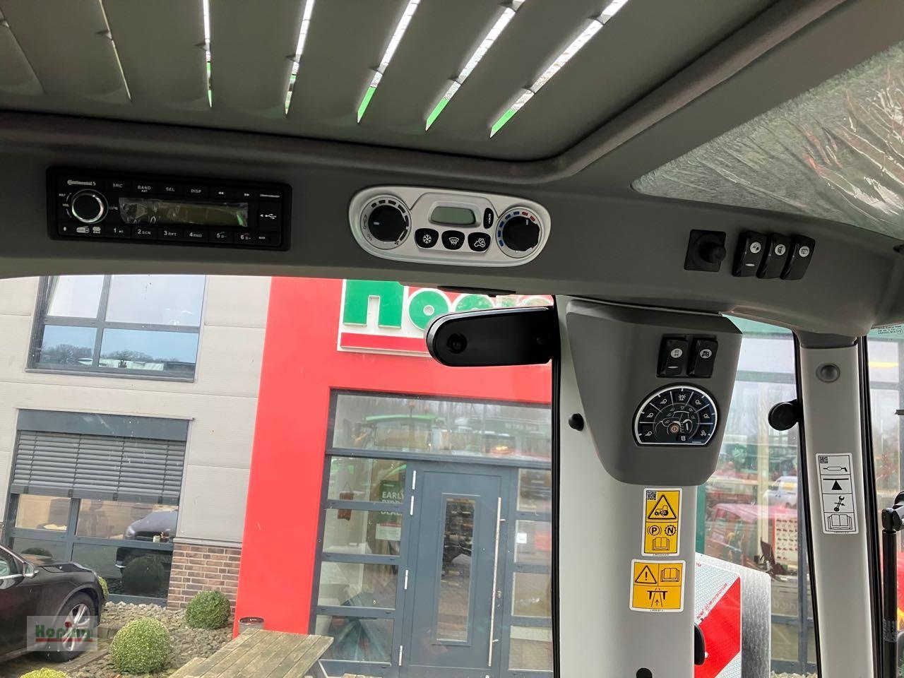 Traktor от тип Deutz-Fahr 6190 TTV, Neumaschine в Bakum (Снимка 15)