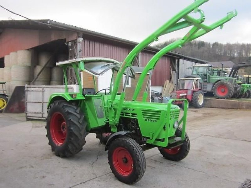 Traktor des Typs Deutz-Fahr 6206, Gebrauchtmaschine in Ziegenhagen (Bild 2)
