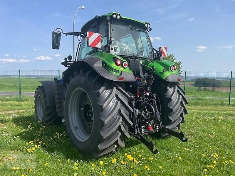 Traktor des Typs Deutz-Fahr 6210 TTV Warrior, Neumaschine in Fischbach/Clervaux (Bild 4)