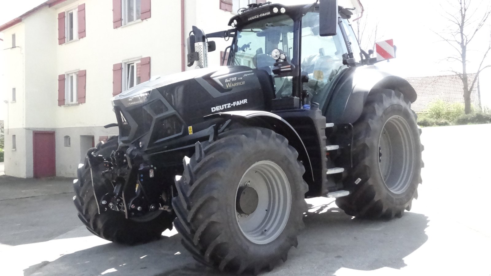 Traktor типа Deutz-Fahr 6210 TTV, Neumaschine в Bad Schussenried (Фотография 1)