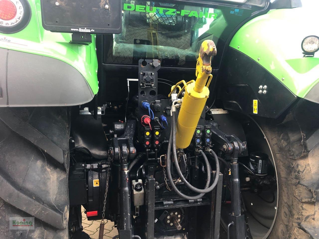 Traktor типа Deutz-Fahr 6215 Agrotron TTV, Gebrauchtmaschine в Bakum (Фотография 9)