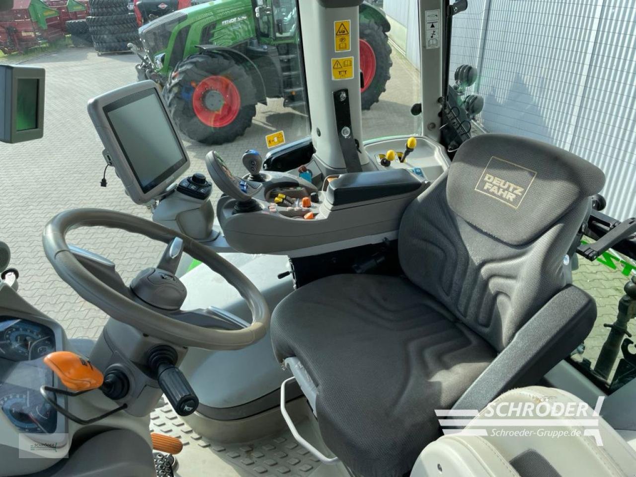 Traktor типа Deutz-Fahr 6215 TTV + RTK, Gebrauchtmaschine в Wildeshausen (Фотография 11)