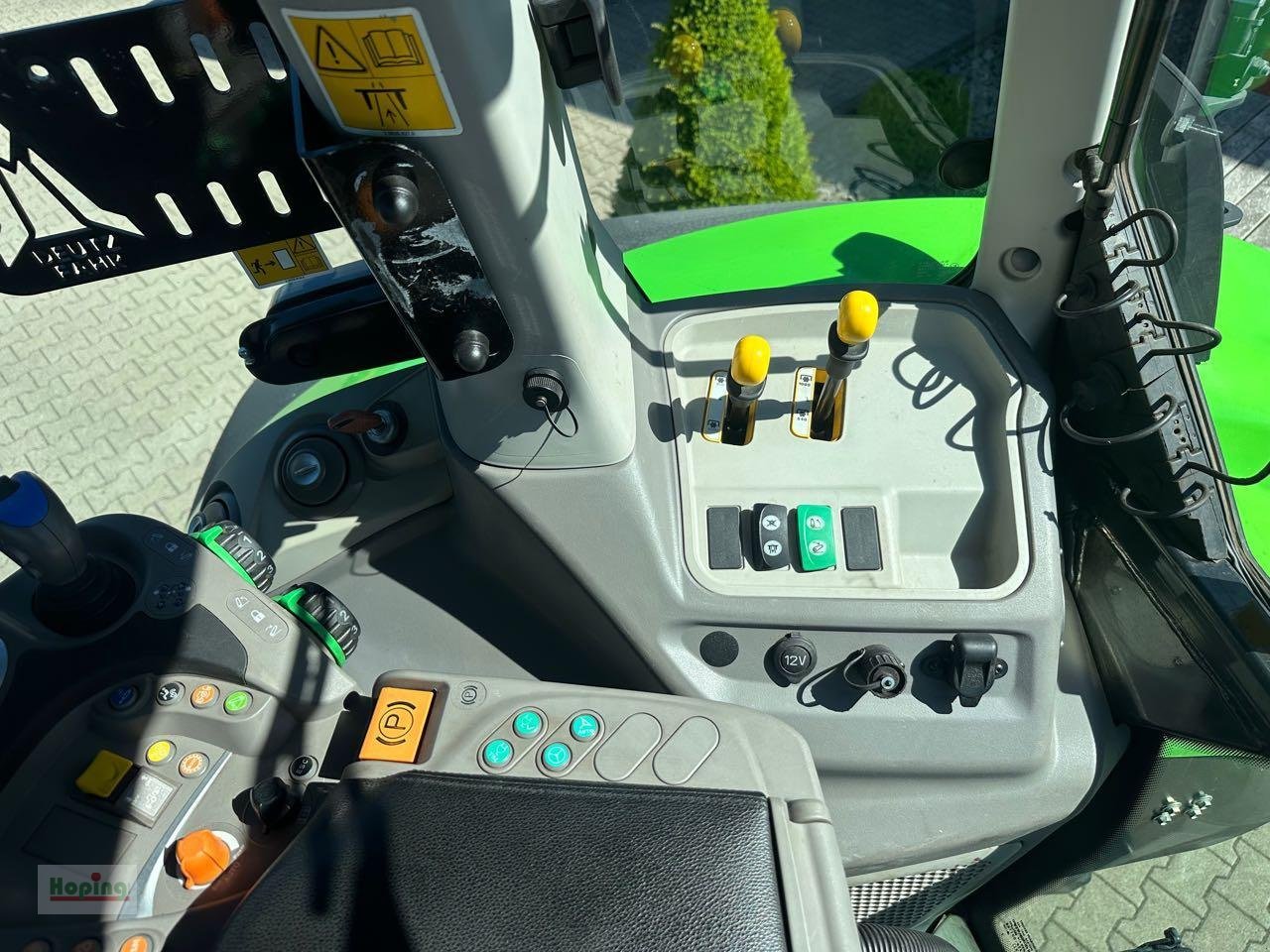 Traktor типа Deutz-Fahr 6215 TTV, Gebrauchtmaschine в Bakum (Фотография 14)