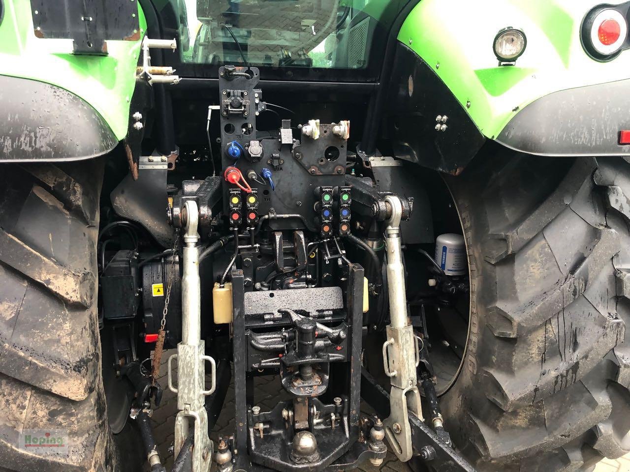 Traktor типа Deutz-Fahr 6215 TTV, Gebrauchtmaschine в Bakum (Фотография 8)