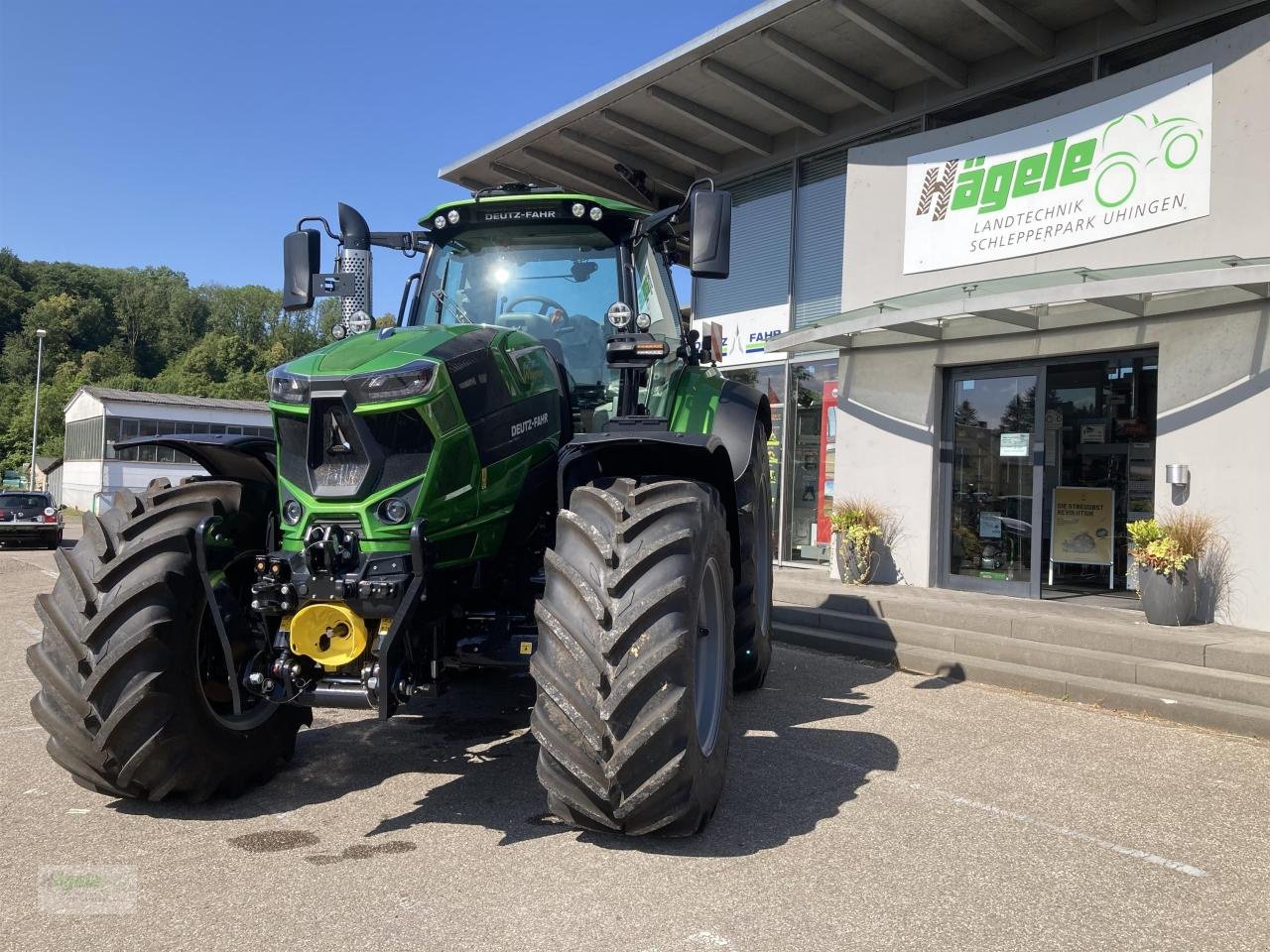 Traktor des Typs Deutz-Fahr 6230 AGROTRON TTV (STAGE V), Neumaschine in Uhingen (Bild 1)