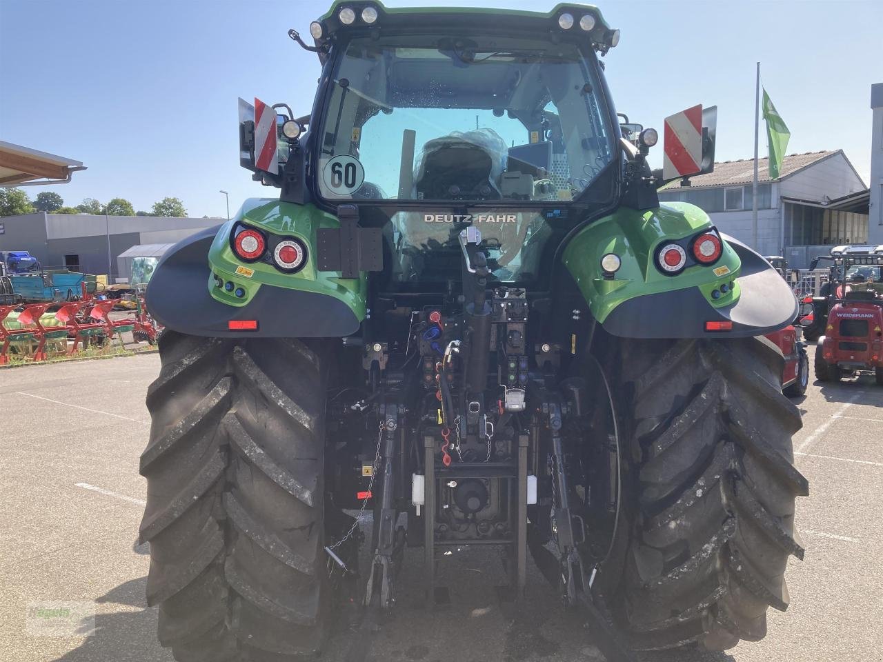 Traktor des Typs Deutz-Fahr 6230 AGROTRON TTV (STAGE V), Neumaschine in Uhingen (Bild 7)