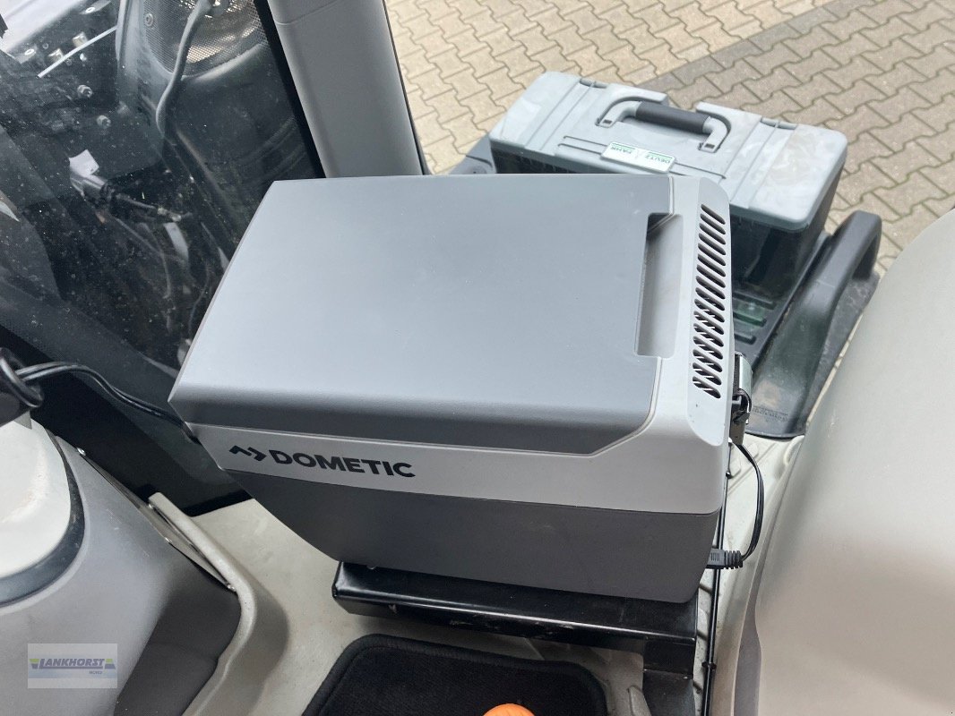 Traktor типа Deutz-Fahr 6230 AGROTRON TTV, Gebrauchtmaschine в Aurich (Фотография 24)