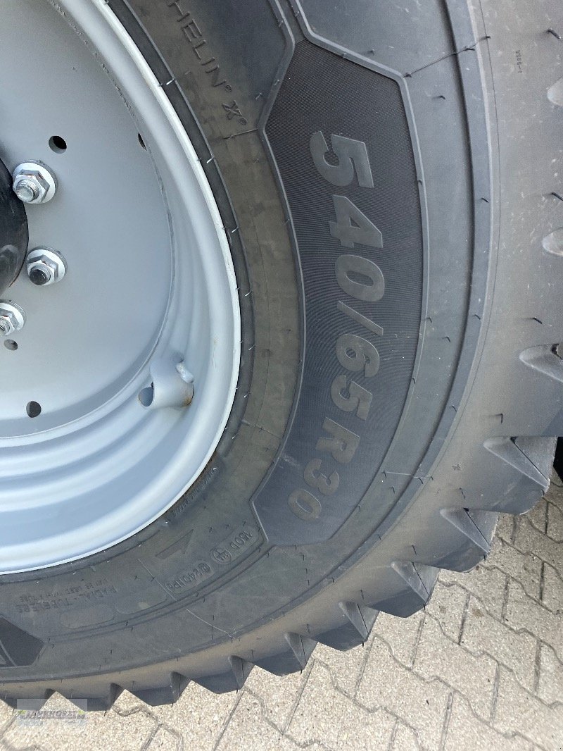 Traktor Türe ait Deutz-Fahr 6230 AGROTRON TTV, Neumaschine içinde Aurich (resim 12)