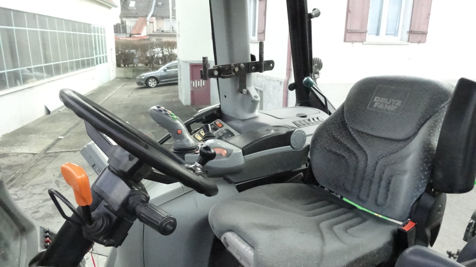 Traktor a típus Deutz-Fahr 630 TTV, Gebrauchtmaschine ekkor: Bad Schussenried (Kép 6)