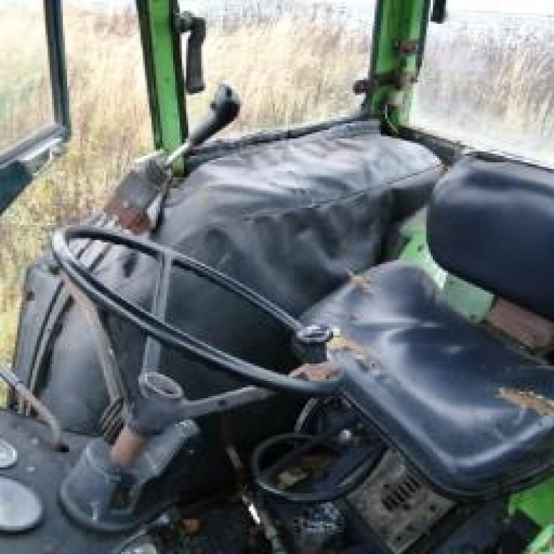 Traktor del tipo Deutz-Fahr 6806 Frontlader+Allrad+Kabine, Gebrauchtmaschine In Mittelsdorf (Immagine 5)