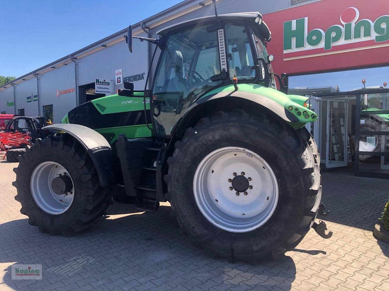 Traktor от тип Deutz-Fahr 7210 TTV, Gebrauchtmaschine в Bakum (Снимка 9)