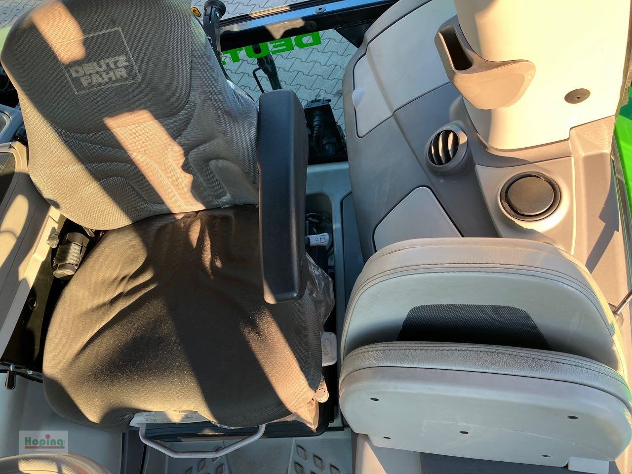 Traktor типа Deutz-Fahr 7250 Agrotron TTV, Gebrauchtmaschine в Bakum (Фотография 16)