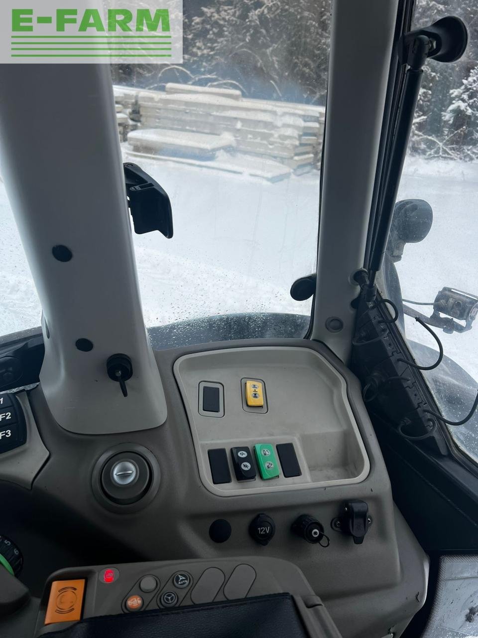 Traktor του τύπου Deutz-Fahr 7250 TTV Agrotron Warrior, Gebrauchtmaschine σε Hamburg (Φωτογραφία 18)