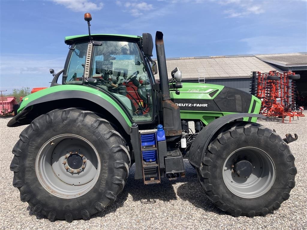 Traktor a típus Deutz-Fahr 7250 TTV Inkl. Trimble skærm, Gebrauchtmaschine ekkor: Løgstør (Kép 4)
