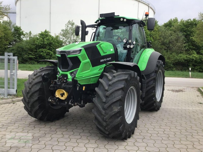 Traktor des Typs Deutz-Fahr 7250 TTV Motor/ Getriebe neu, Gebrauchtmaschine in Nordstemmen