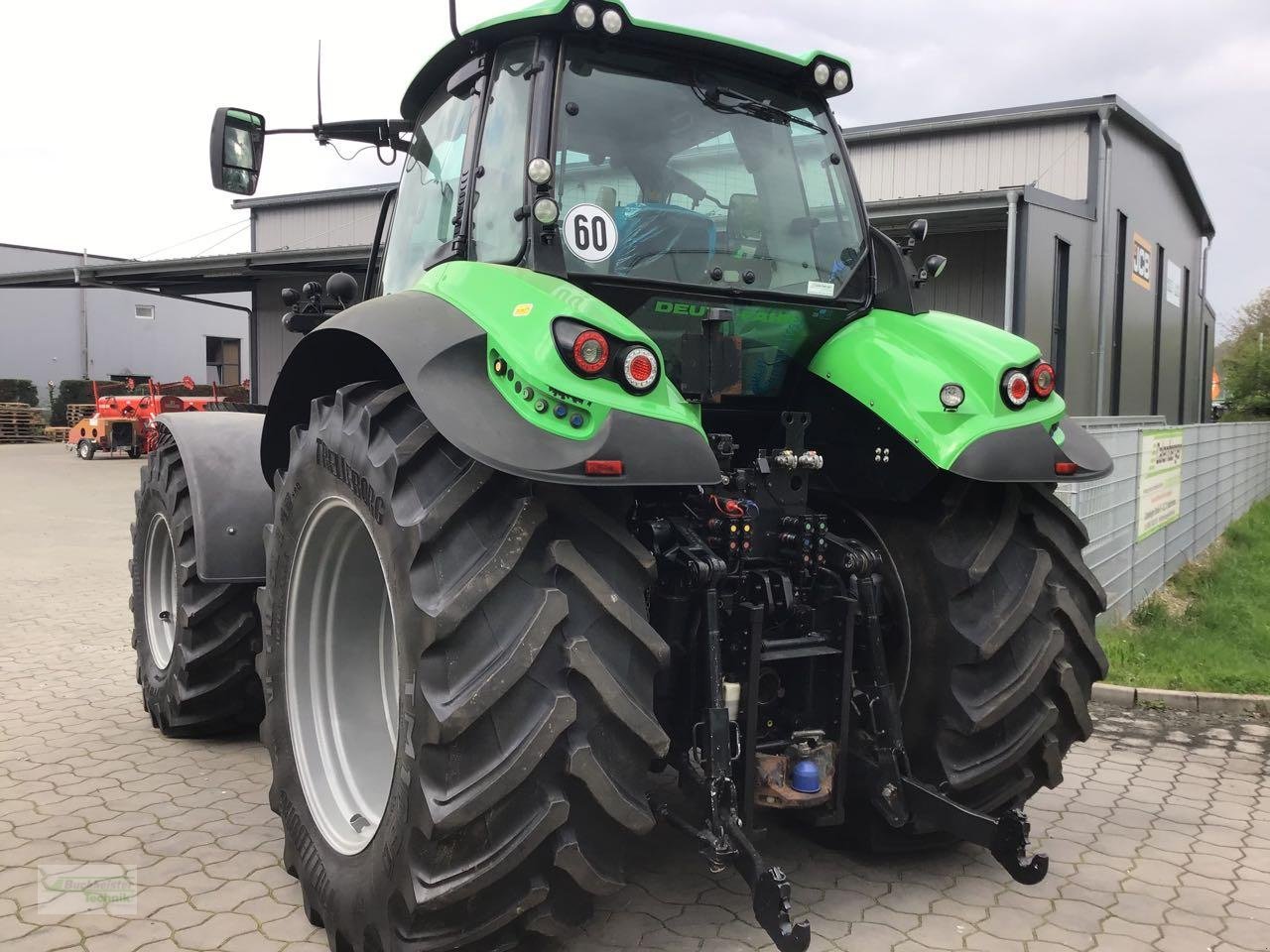 Traktor des Typs Deutz-Fahr 7250 TTV RTK Motor/Getriebe NEU, Gebrauchtmaschine in Nordstemmen (Bild 4)