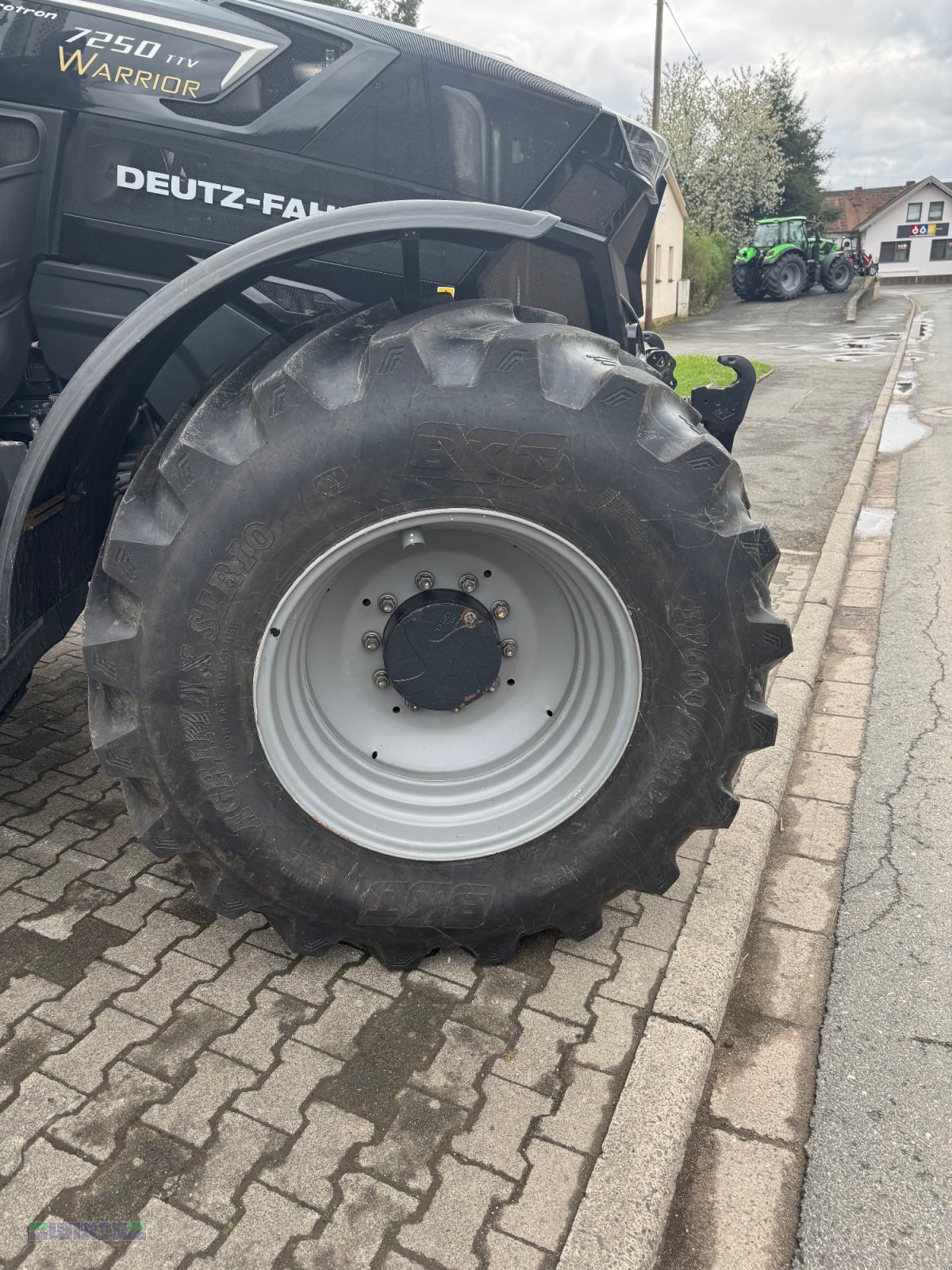 Traktor типа Deutz-Fahr 7250 TTV Warrior, TOP Finanzierung möglich, Gebrauchtmaschine в Buchdorf (Фотография 13)