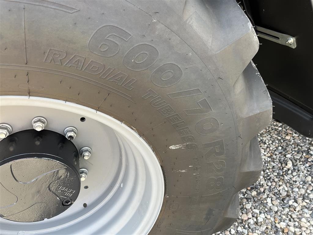 Traktor типа Deutz-Fahr 7250 TTV Warrior, Gebrauchtmaschine в Løgstør (Фотография 13)