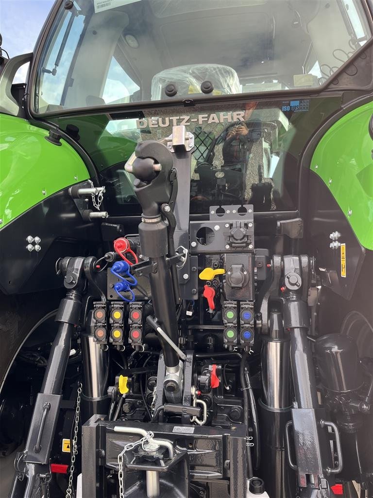 Traktor типа Deutz-Fahr 7250 TTV Warrior, Gebrauchtmaschine в Løgstør (Фотография 9)