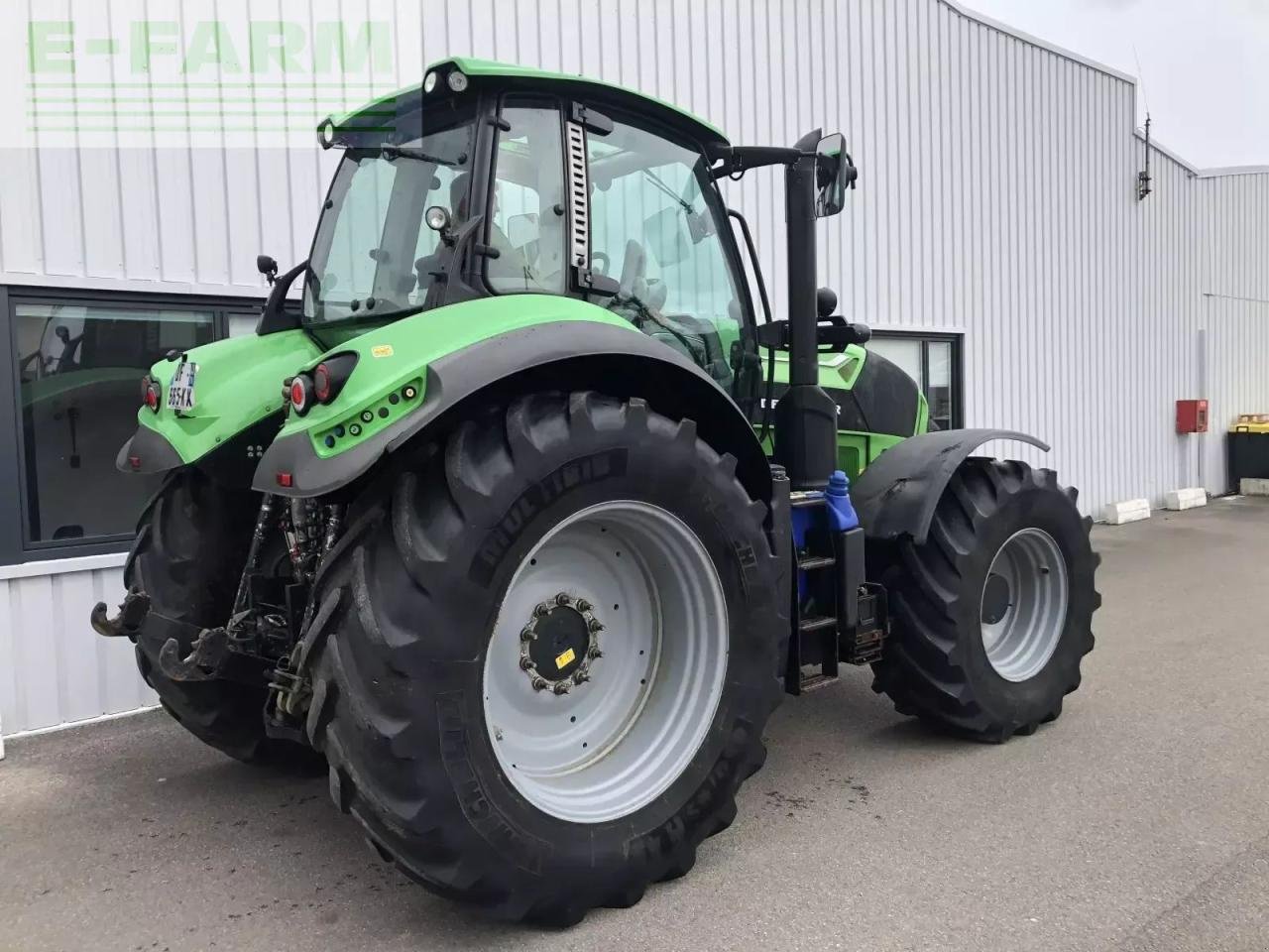 Traktor of the type Deutz-Fahr 7250 ttv, Gebrauchtmaschine in BLENDECQUES (Picture 4)