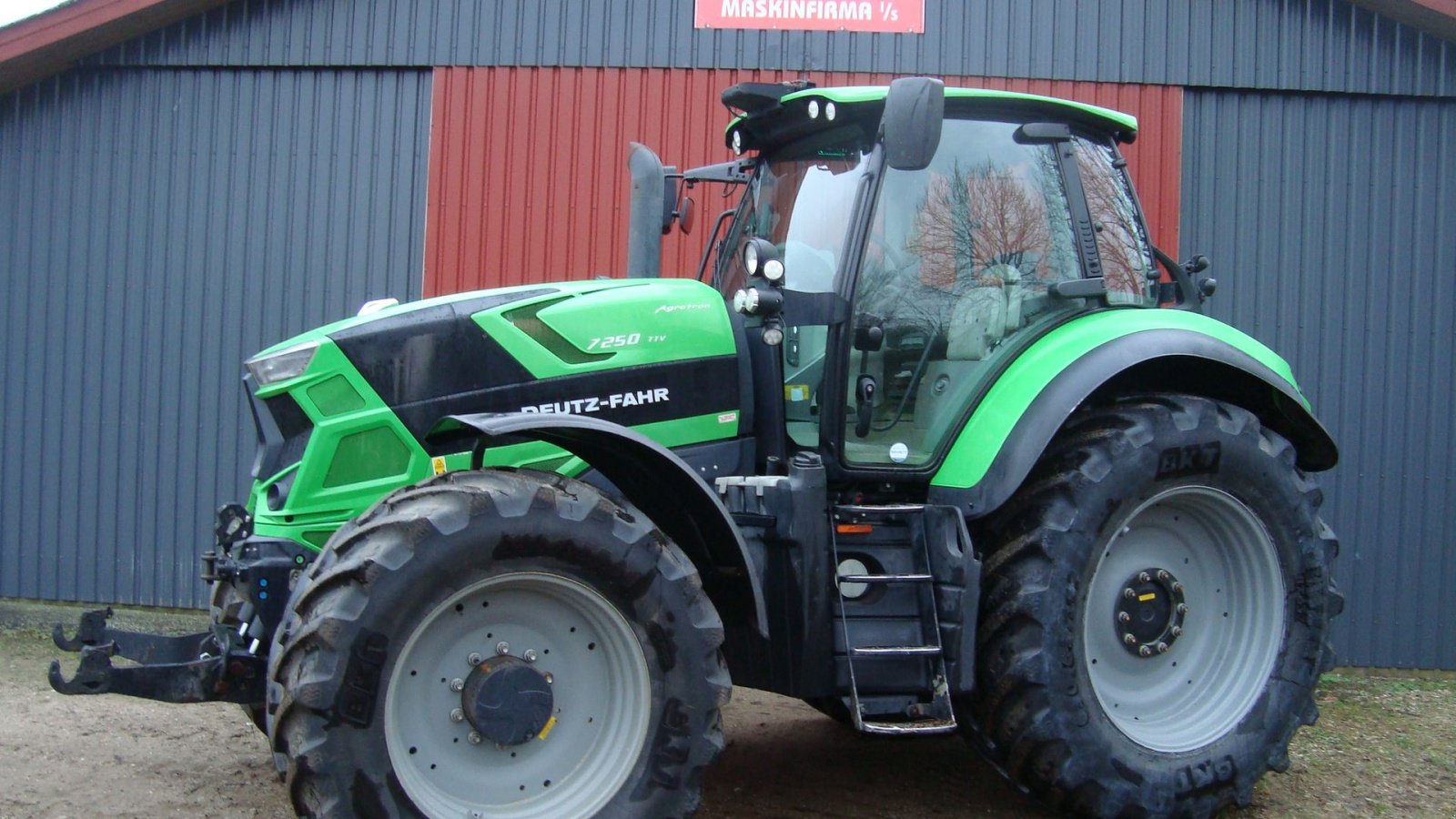 Traktor типа Deutz-Fahr 7250 TTV, Gebrauchtmaschine в Brørup (Фотография 1)