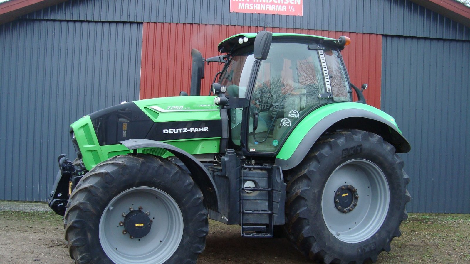 Traktor типа Deutz-Fahr 7250 TTV, Gebrauchtmaschine в Brørup (Фотография 1)