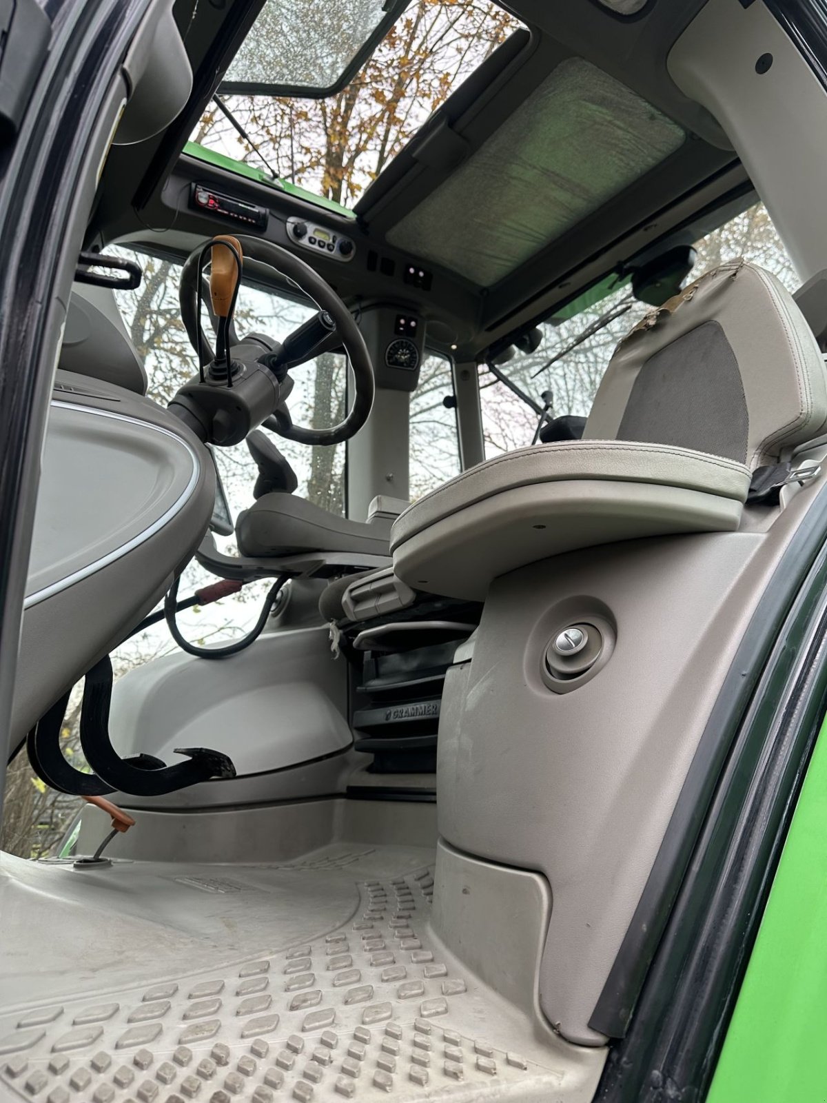 Traktor of the type Deutz-Fahr 7250 TTV, Gebrauchtmaschine in Rossum (Picture 9)