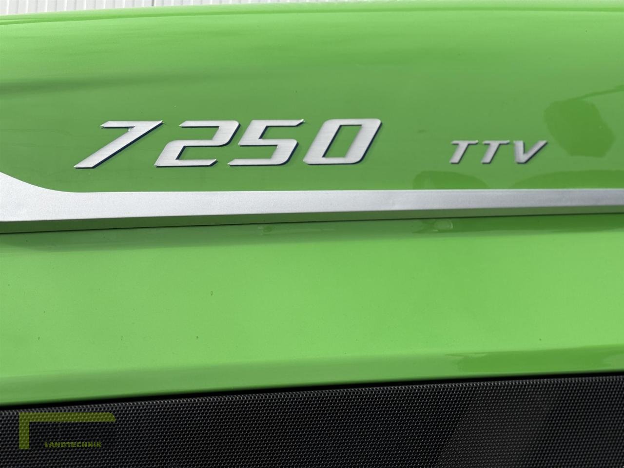 Traktor typu Deutz-Fahr 7250 TTV, Gebrauchtmaschine w Homberg/Ohm - Maulbach (Zdjęcie 16)