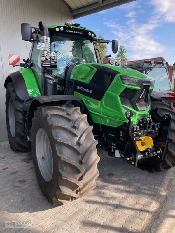 Traktor des Typs Deutz-Fahr 7250 TTV, Neumaschine in Lensahn (Bild 3)
