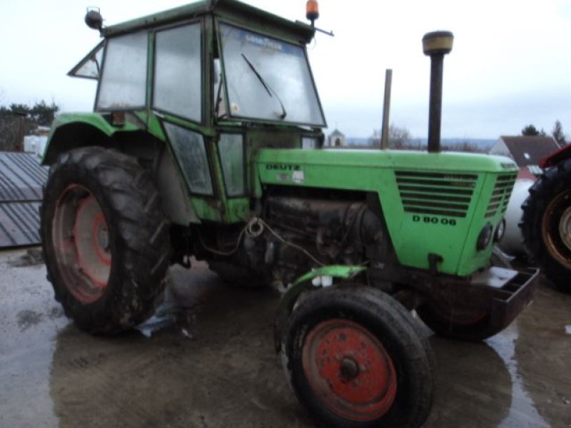 Traktor del tipo Deutz-Fahr 8006, Gebrauchtmaschine In MOULLE (Immagine 1)
