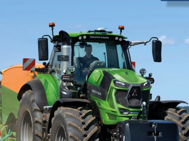 Traktor типа Deutz-Fahr 8280 TTV 8280 TTV JAVA grøn Warrior edition, Gebrauchtmaschine в Rødekro