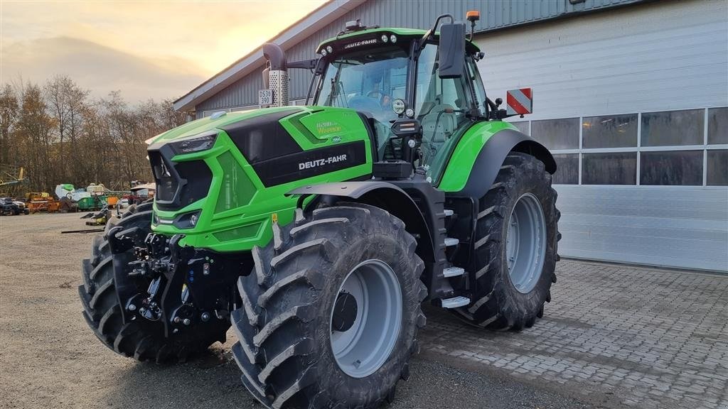 Traktor tip Deutz-Fahr 8280 TTV Demo traktor, Gebrauchtmaschine in Vejle (Poză 2)