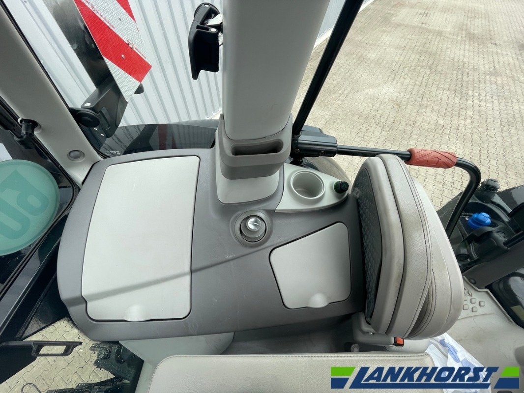 Traktor des Typs Deutz-Fahr 8280 TTV M-BLACK WAR, Neumaschine in Emsbüren (Bild 18)