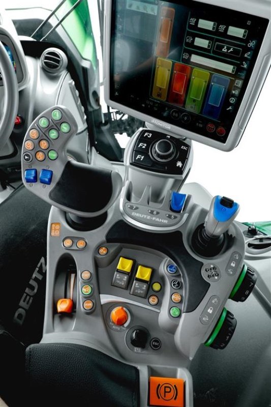 Traktor типа Deutz-Fahr 8280 TTV MED MEGET UDSTYR - SUPER TILBUD, Gebrauchtmaschine в Otterup (Фотография 2)