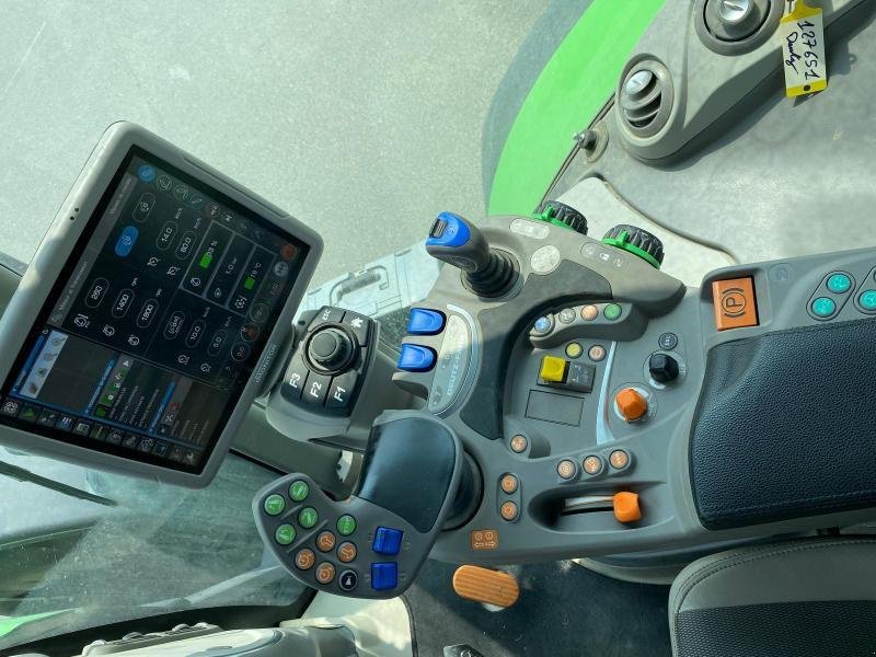 Traktor типа Deutz-Fahr 8280 TTV, Gebrauchtmaschine в LE PONT CHRETIEN (Фотография 11)