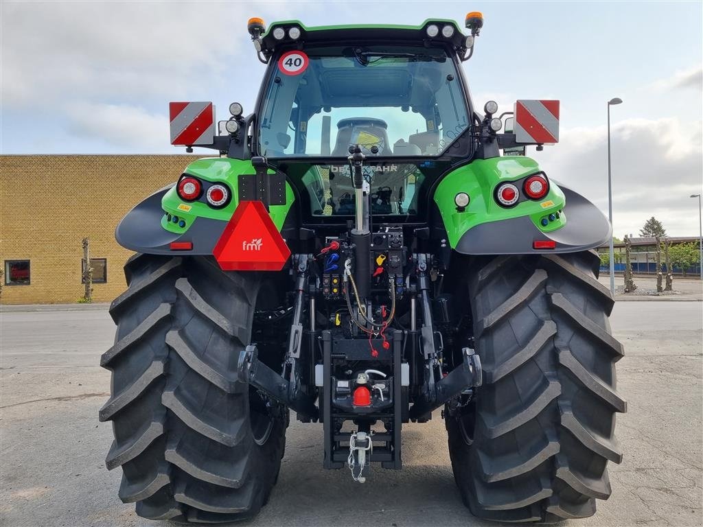 Traktor типа Deutz-Fahr 8280 TTV, Gebrauchtmaschine в Nykøbing Falster (Фотография 7)